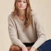 Pret-A-Porter LA FEE maraboutee | Pull Col V En Maille Cotes Perlees Greige