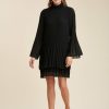 Pret-A-Porter LA FEE maraboutee | Robe Courte En Voile De Polyester Plisse Noir